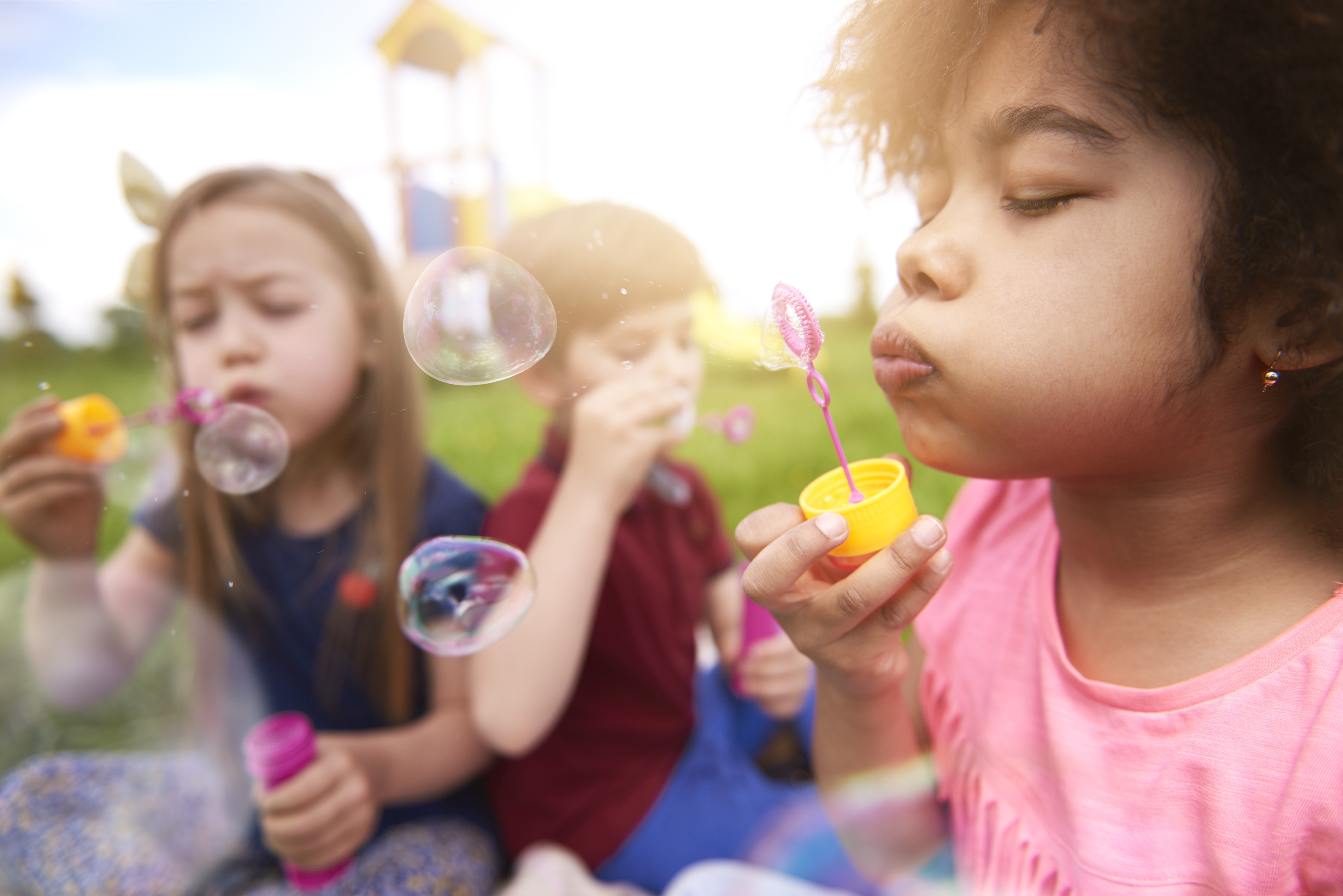 kewaspadaan mulut anak, oral awareness, stimulasi sensorik mulut, latihan bicara anak, keterampilan makan anak, Bunda, si Kecil